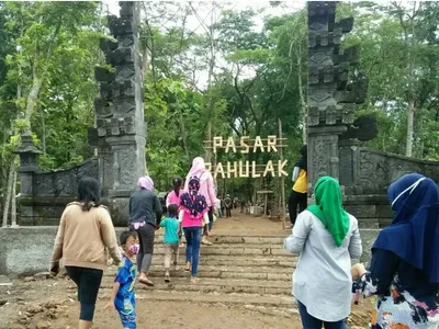 Pasar Wisata Bahulak Sragen
